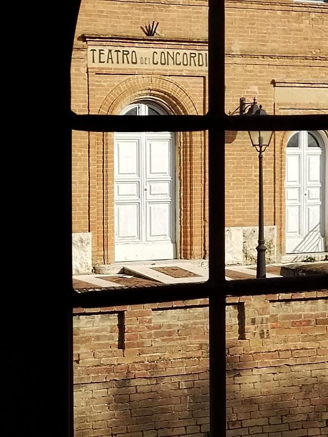 شقة Casa Isidora Acquaviva  المظهر الخارجي الصورة